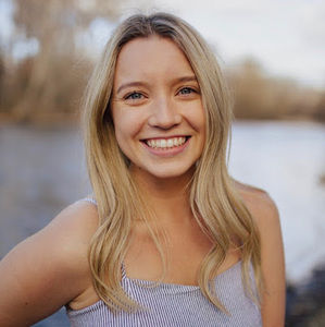 Meet your Posher, Victoria
